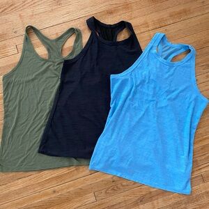 Old Navy Women’s Active Tank Tops – Bundle of 3 | Size L
Breathe On Go Active